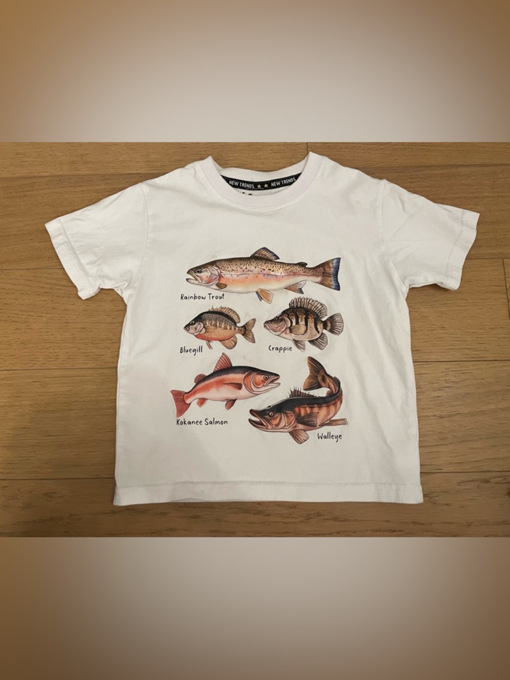 Kids White Fish Graphic Tee Size 4T/5T